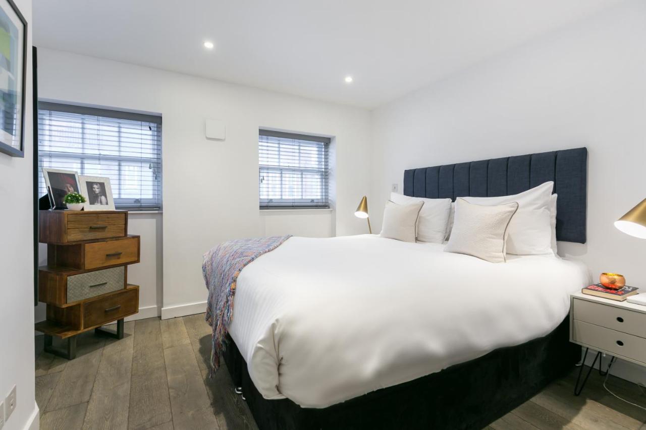 Urban Chic - Rathbone Apartment London Bagian luar foto